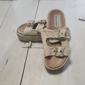 Steve Madden Tan Sandals Bohemian Platform Style